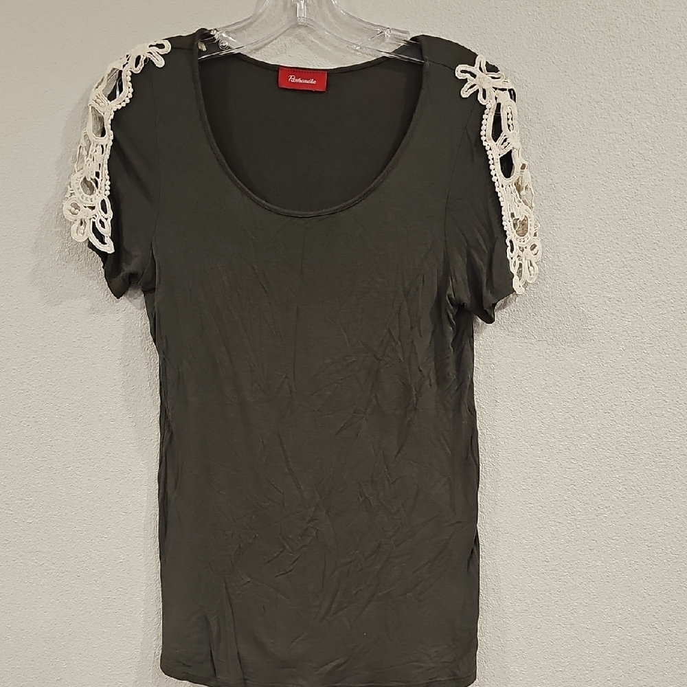 Banana Republic Gray Embellished Short Sleeve T-Shirt